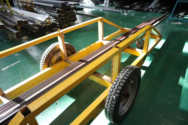 門窗建材周轉車