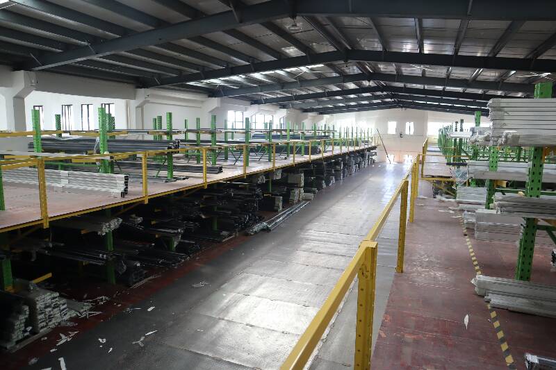 閣樓平臺貨架工程案例